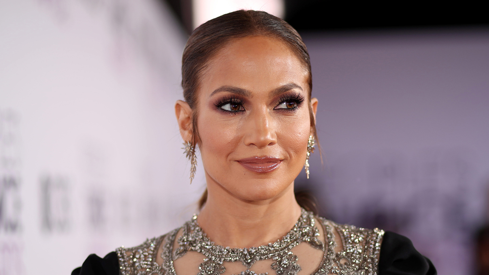 Jennifer Lopez : divine dans un maillot de bain incroyable