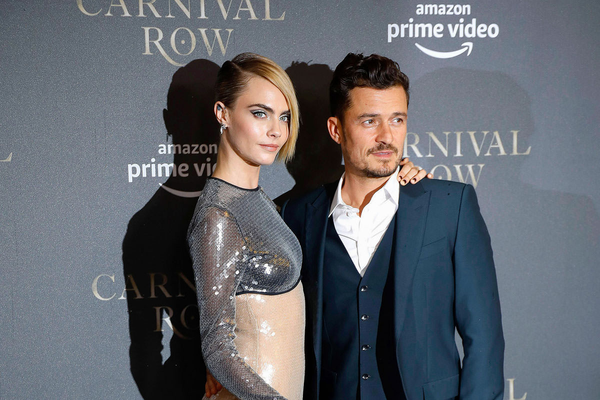 Orlando Bloom (Carnival Row) : ces scènes d'amour gênantes avec Cara Delevingne