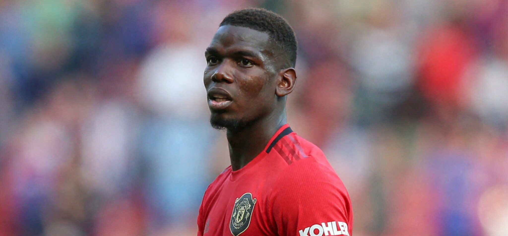 Paul Pogba prend la parole contre le racisme son bébé dans les bras