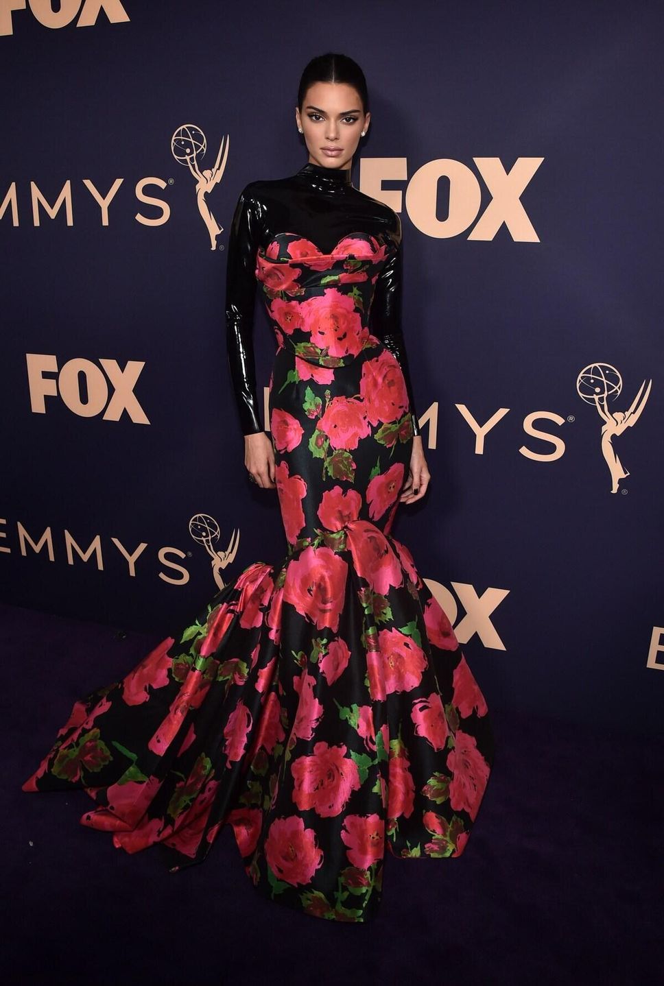 Emmy Awards : Emilia Clarke, Sophie Turner, Zendaya... découvrez les plus belles robes du tapis rouge