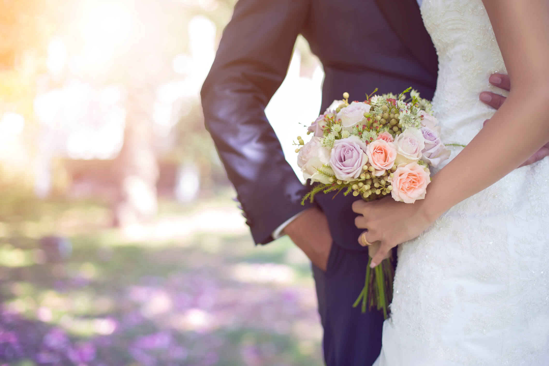 Cette invitation de mariage fait le buzz... pour une drôle de raison !