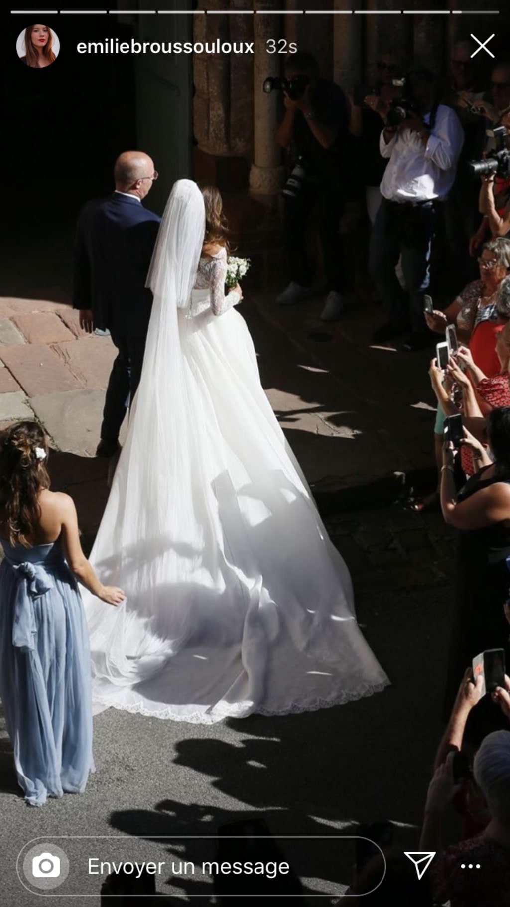 Emilie Broussouloux & Thomas Hollande fêtent 1 an de mariage : découvrez des photos inédites de la cérémonie