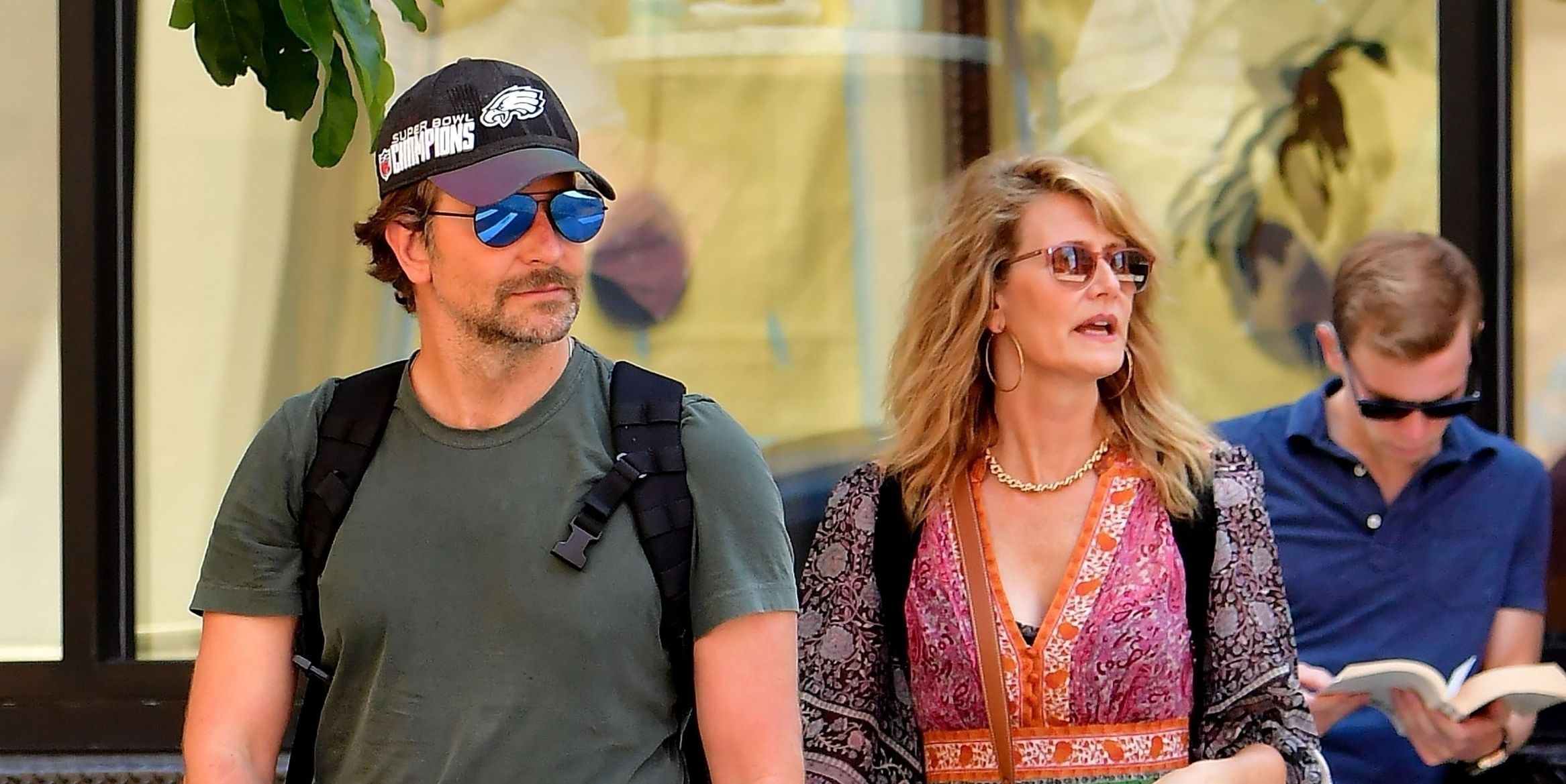 Laura Dern en couple avec Bradley Cooper ? La comédienne évoque les rumeurs