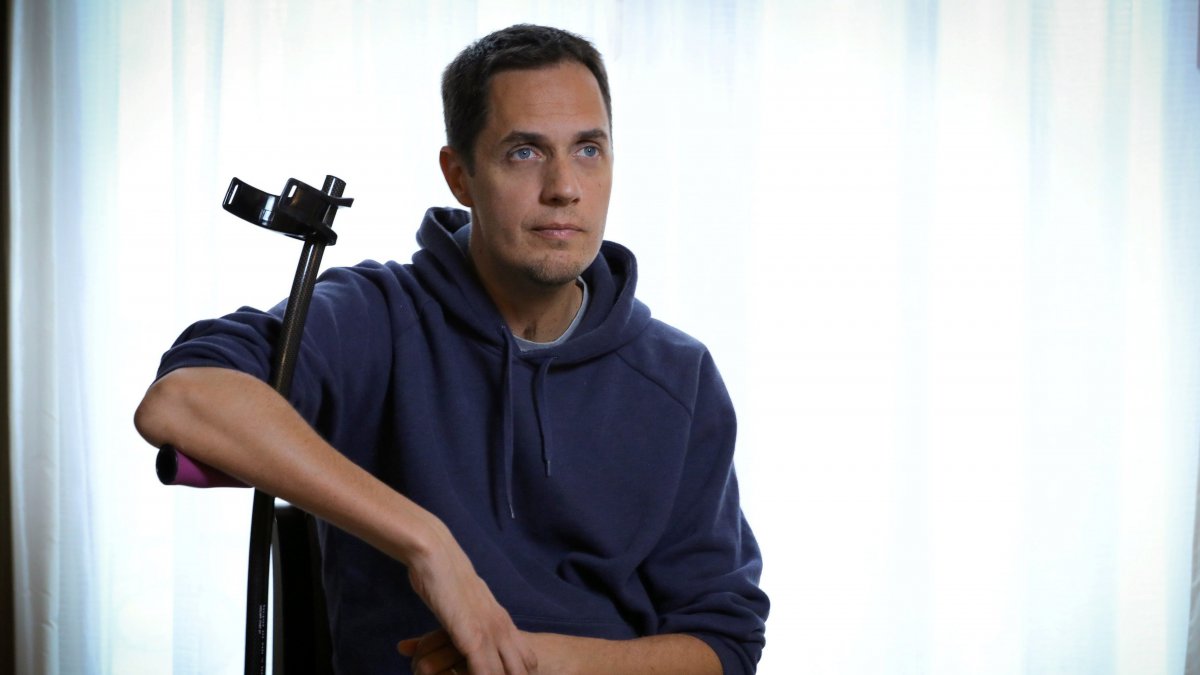 Patients (France 3) de Grand Corps Malade revient sur l'accident qui a causé son handicap