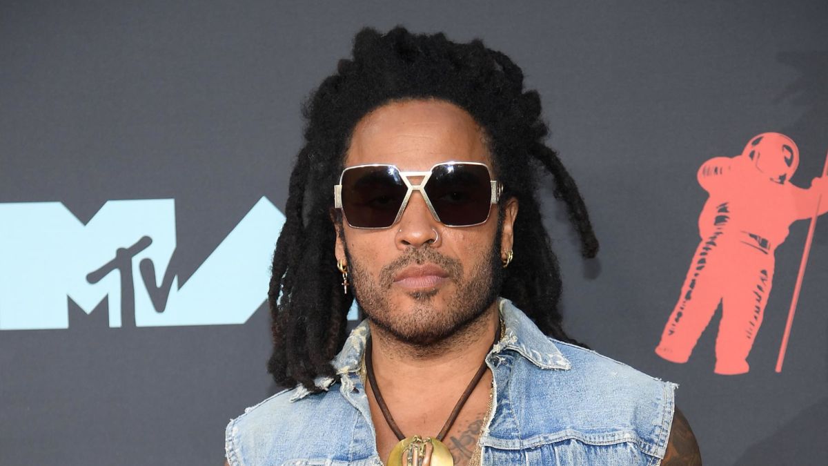 Pouvez-vous aider Lenny Kravitz ? Le chanteur a lancé un appel inattendu sur Twitter