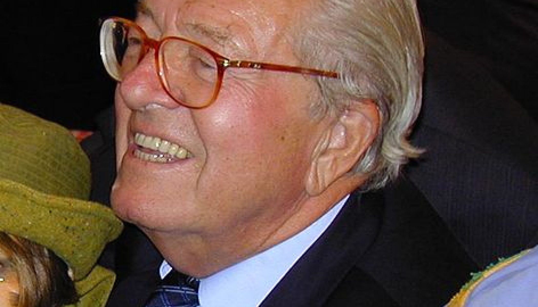 Jean-Marie Le Pen évoque son état de santé : &quot;Je suis devenu Robocop&quot;