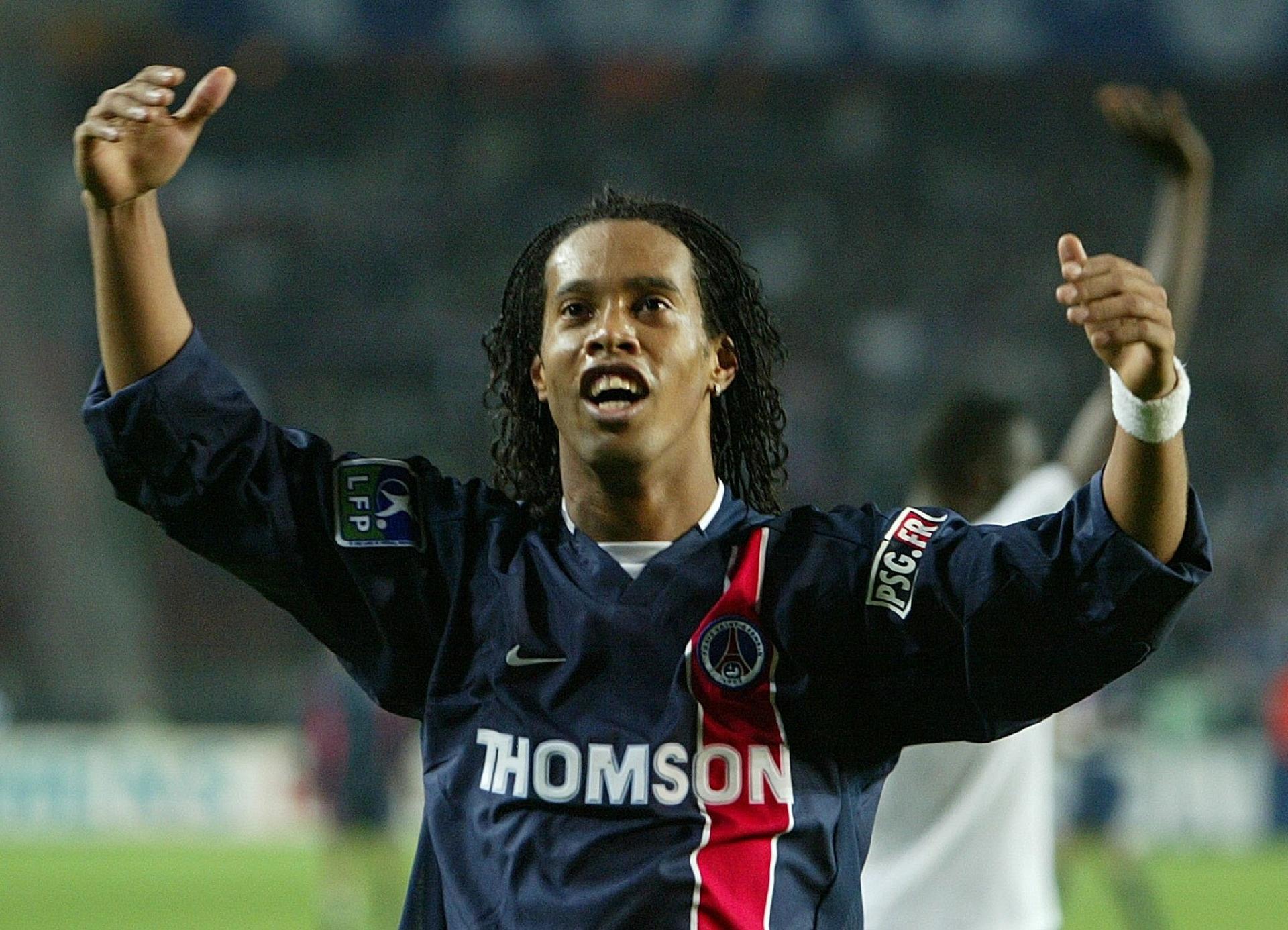 Paris Saint-Germain : L'incroyable ruse de Ronaldinho pour rater un match... afin de faire la fête !