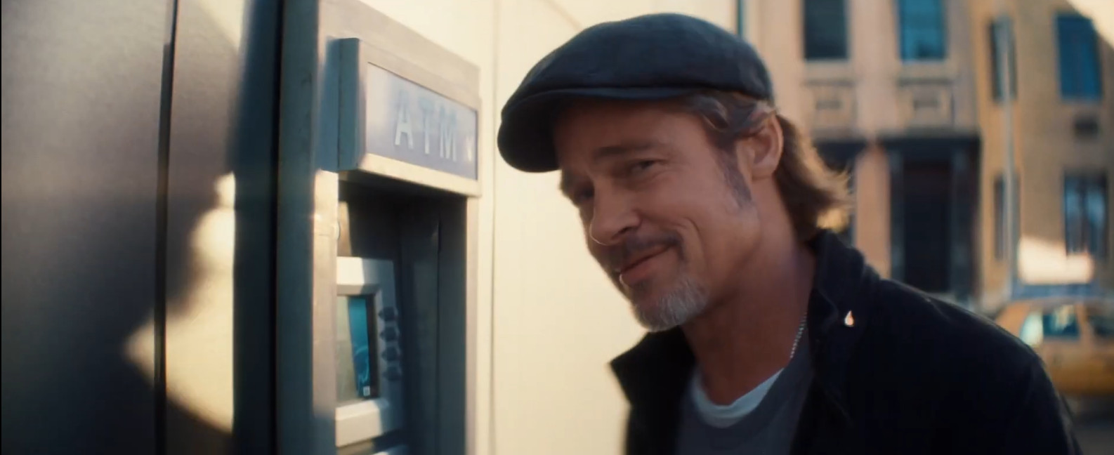 Une grande banque française s’offre Brad Pitt pour sa dernière publicité