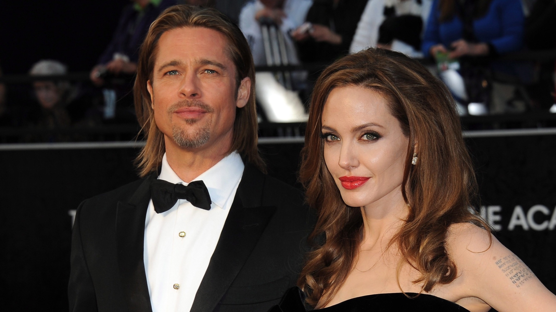 Angelina Jolie tacle Brad Pitt : "leur père a choisi de vivre sa vie"