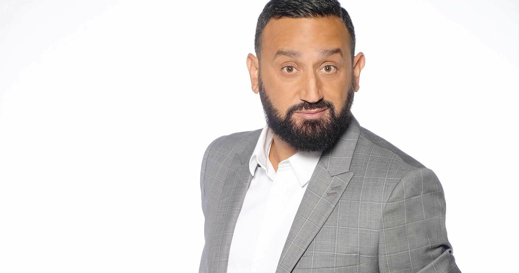 Cyril Hanouna : Pourquoi il défend Booba contre Zineb el Rhazoui