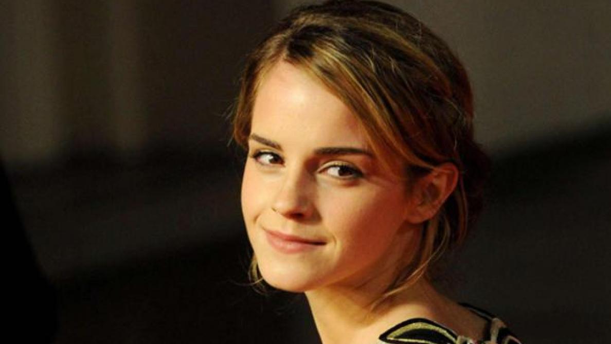 Emma Watson en couple ? L'actrice a été aperçue avec un bel inconnu dans les rues d’Italie