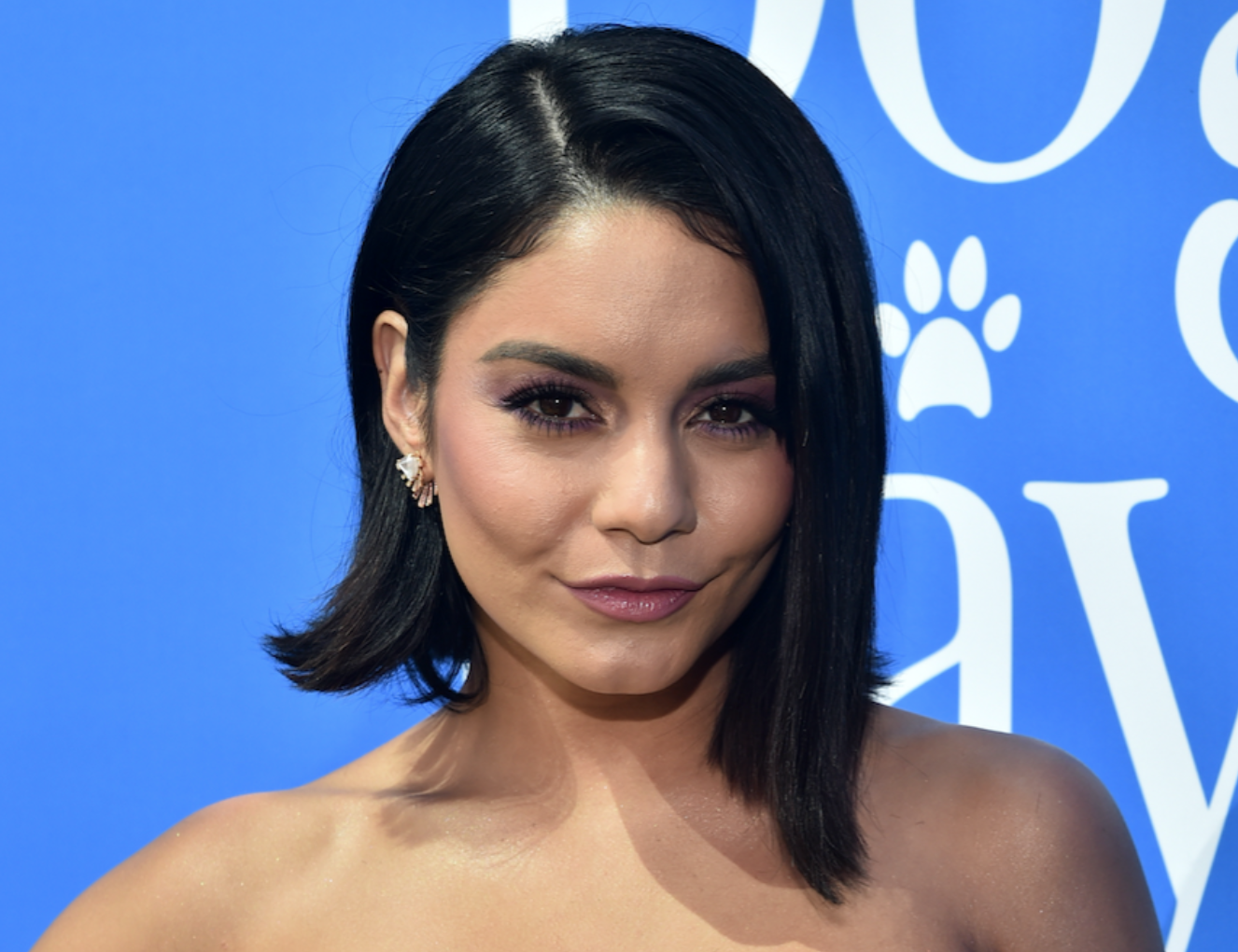 High School Musical : Quand Vanessa Hudgens reprend "Breaking Free" dans un bar !