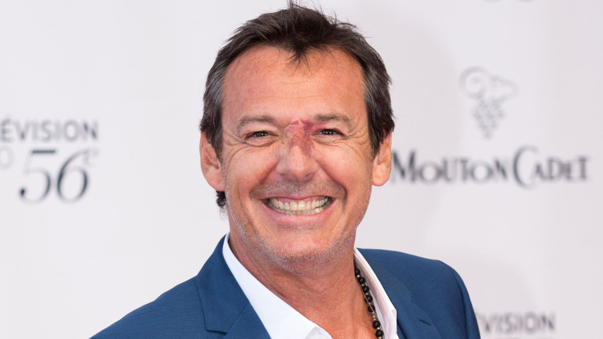 Jean-Luc Reichmann publie involontairement une photo de sa compagne