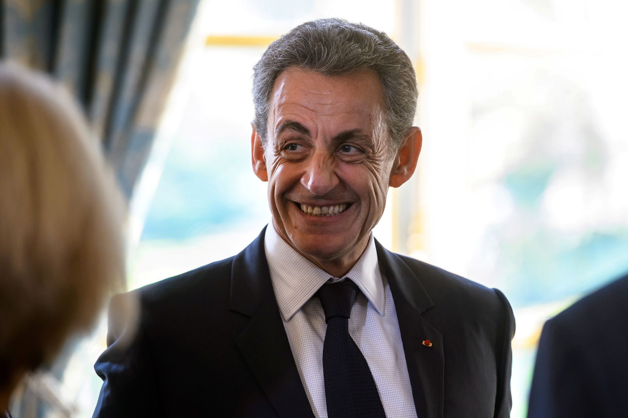 Nicolas Sarkozy : Son vilain mensonge à une fan un peu trop entreprenante !