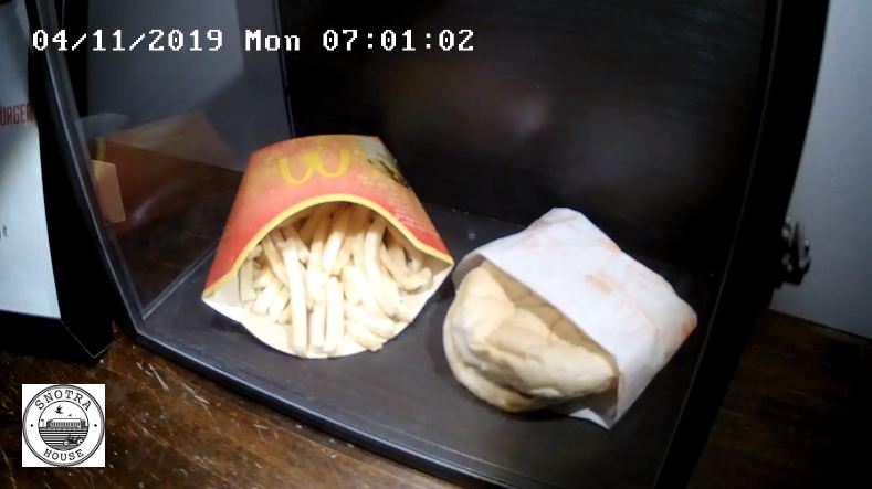 Un homme a conservé un hamburger McDonald’s pendant 10 ans !