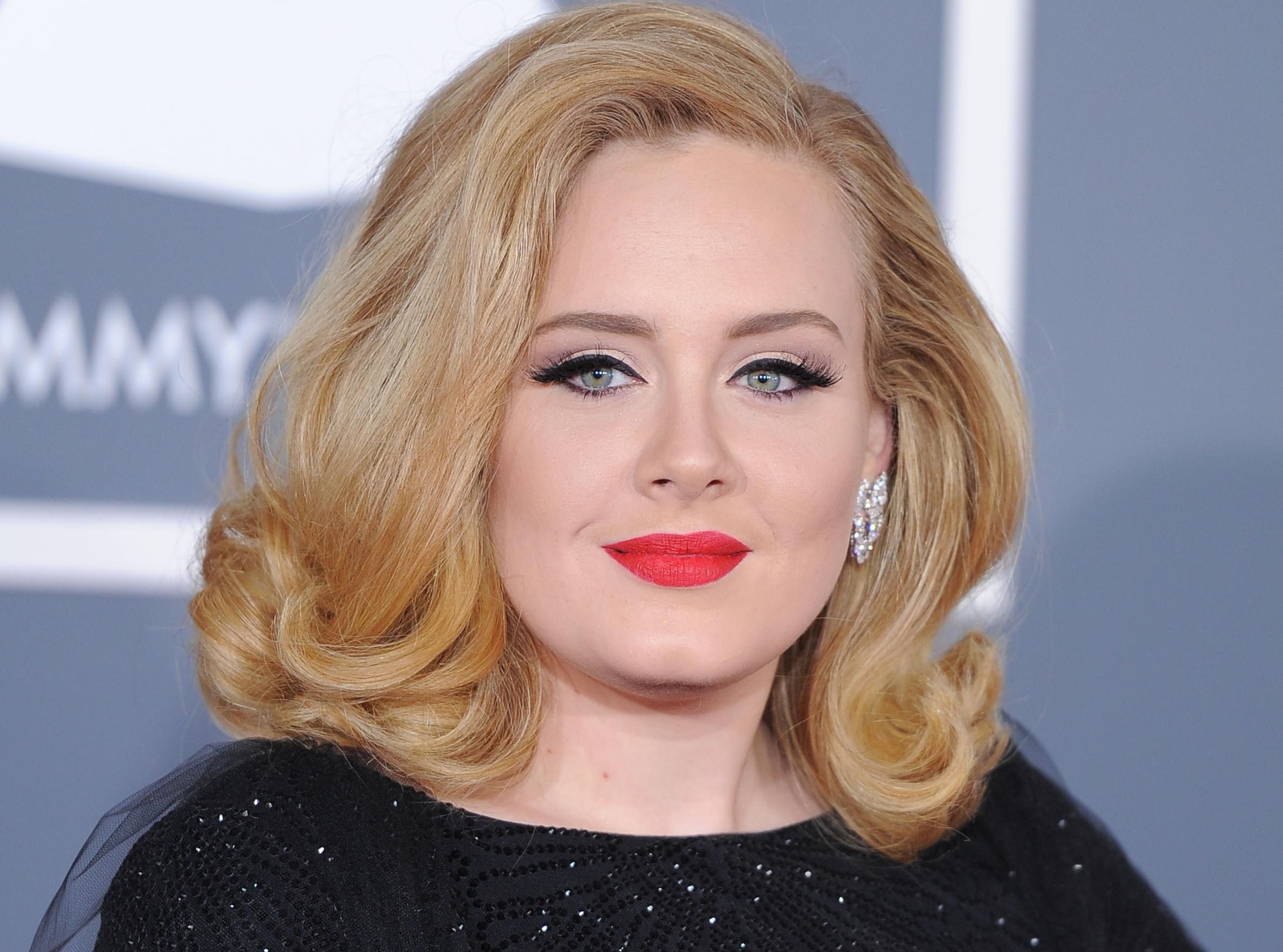 Adele divorcée : La star serait en couple avec un producteur de musique