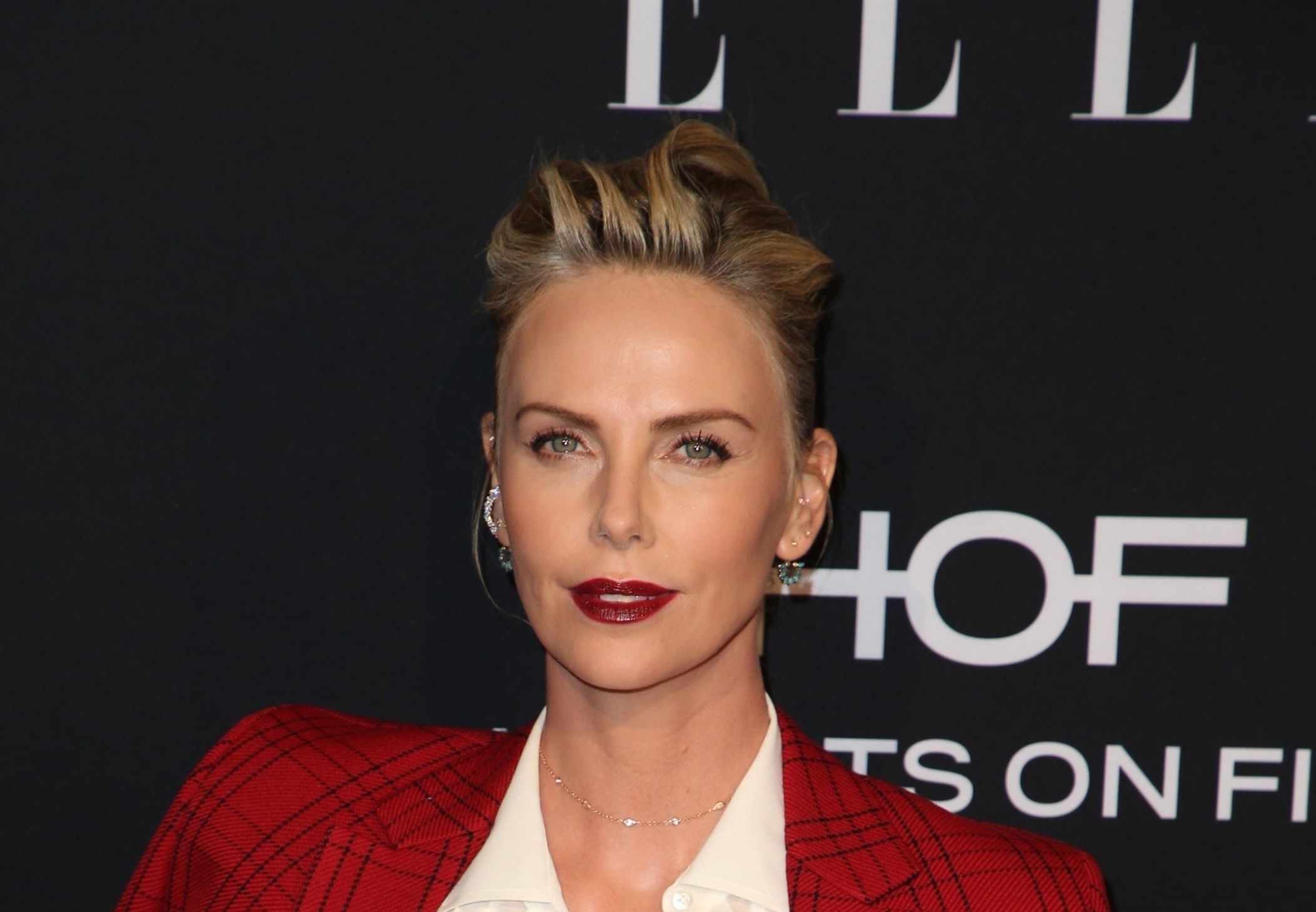 Charlize Theron revient sur les agissements d'Harvey Weinstein