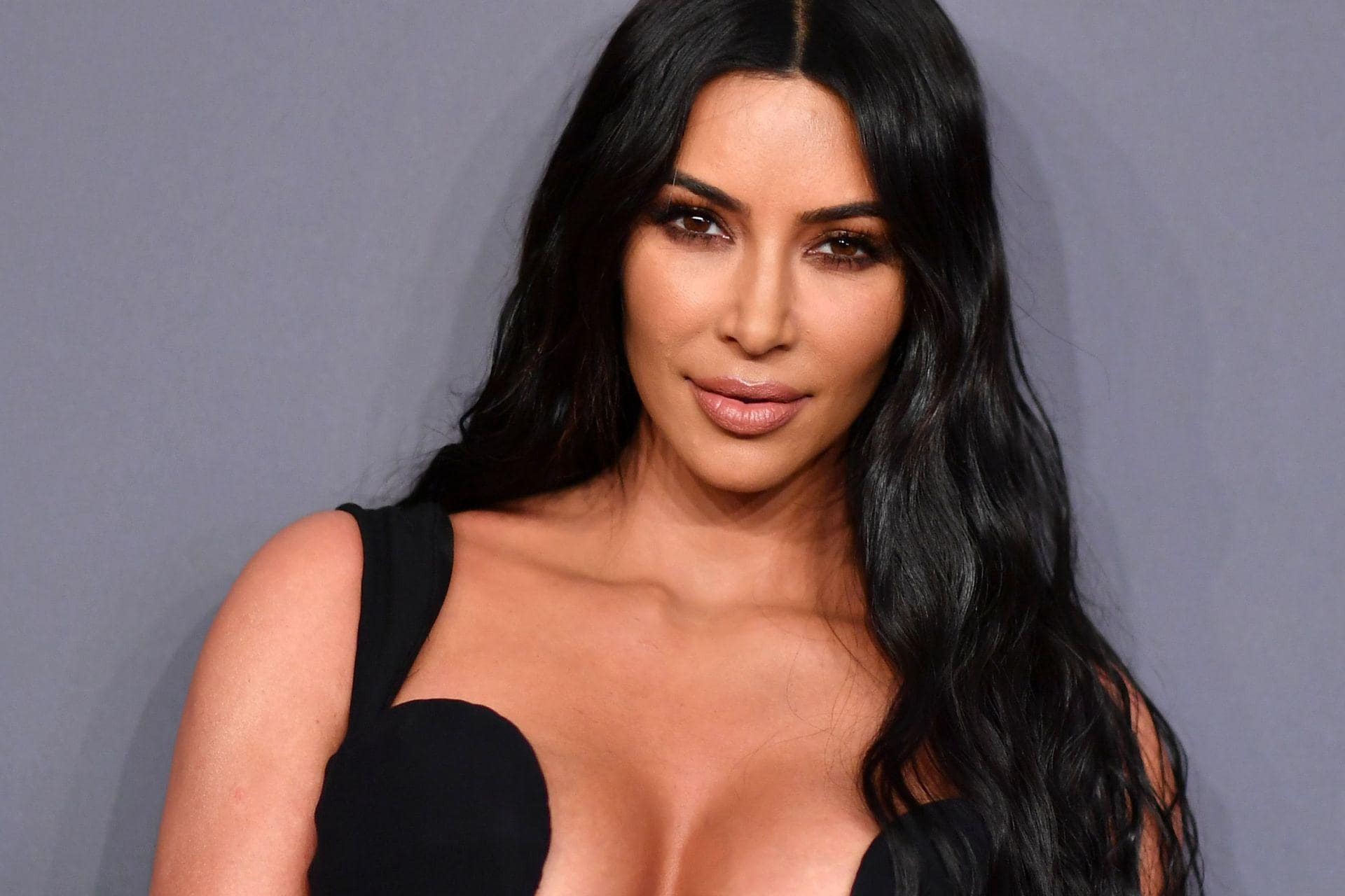 Kim Kardashian : La star attaque un chirurgien esthétique en justice