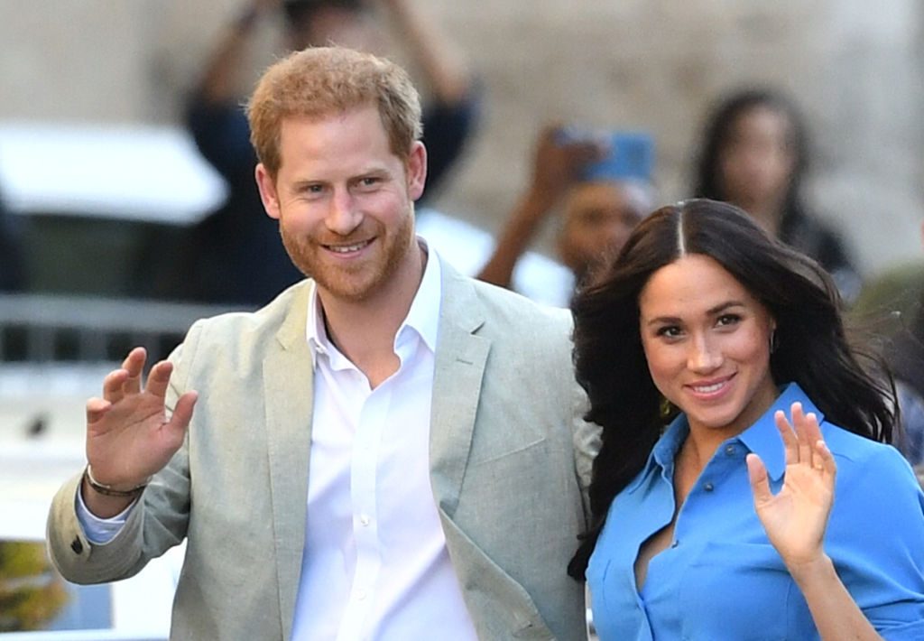 Meghan Markle et le prince Harry forcés par la famille royale à prendre leurs distances ? Les révélations chocs