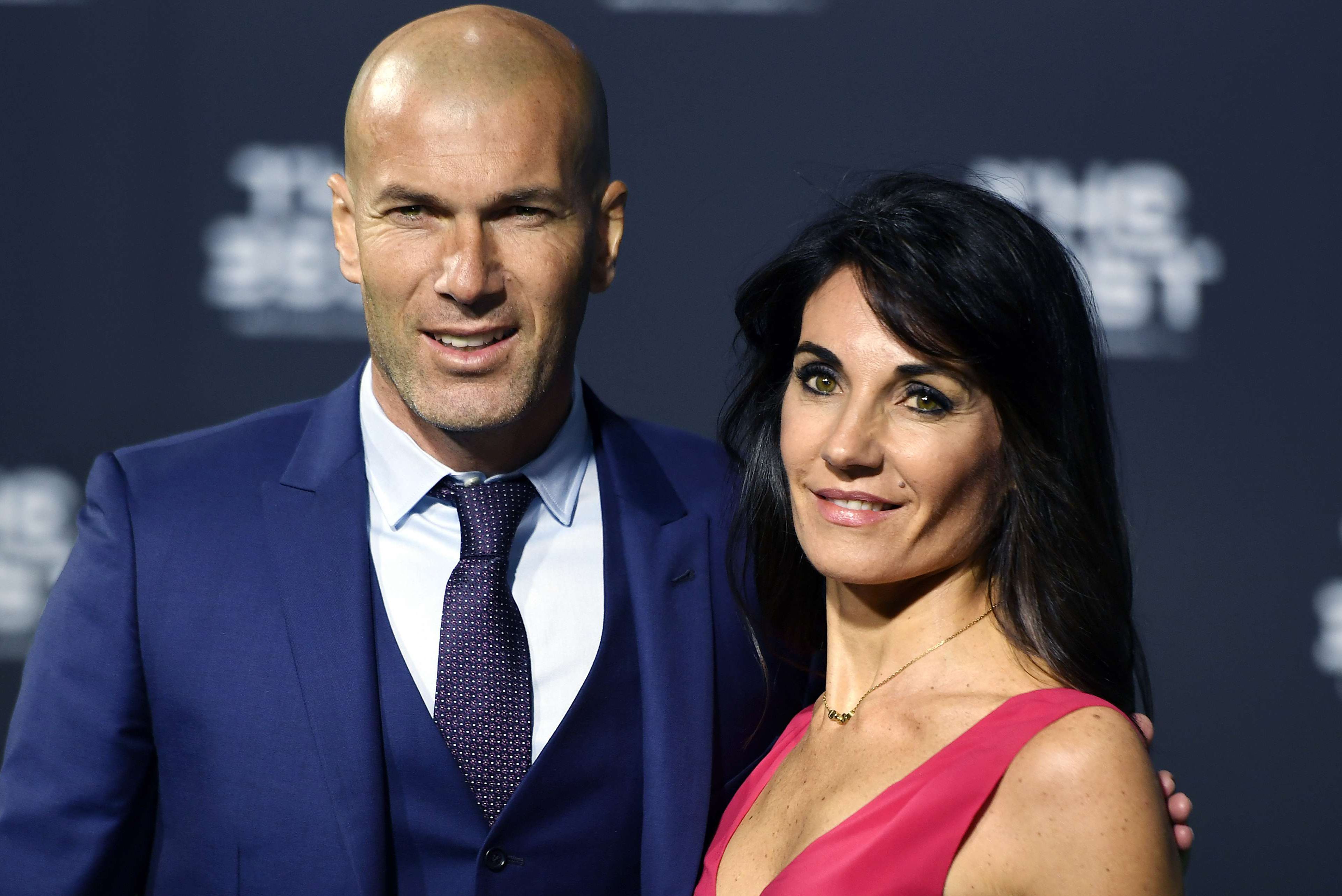 Véronique Zidane : la femme du footballeur divine en bikini