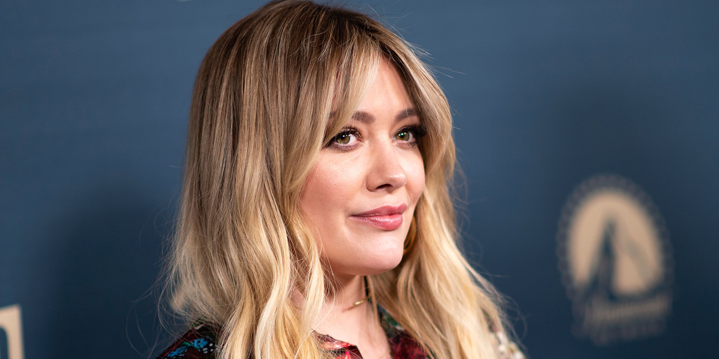 Hilary Duff excédée : Elle pète un plomb et affiche un paparazzi sur la toile !