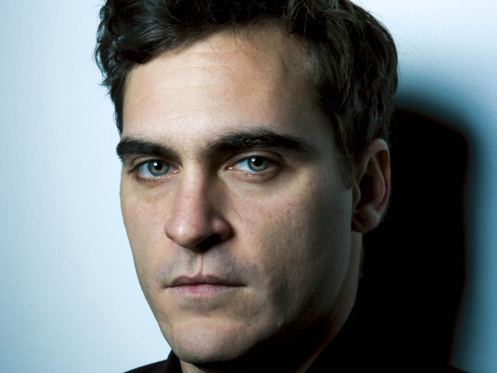 Joaquin Phoenix : l'acteur au grand cœur sauve des animaux de l'abattoir !