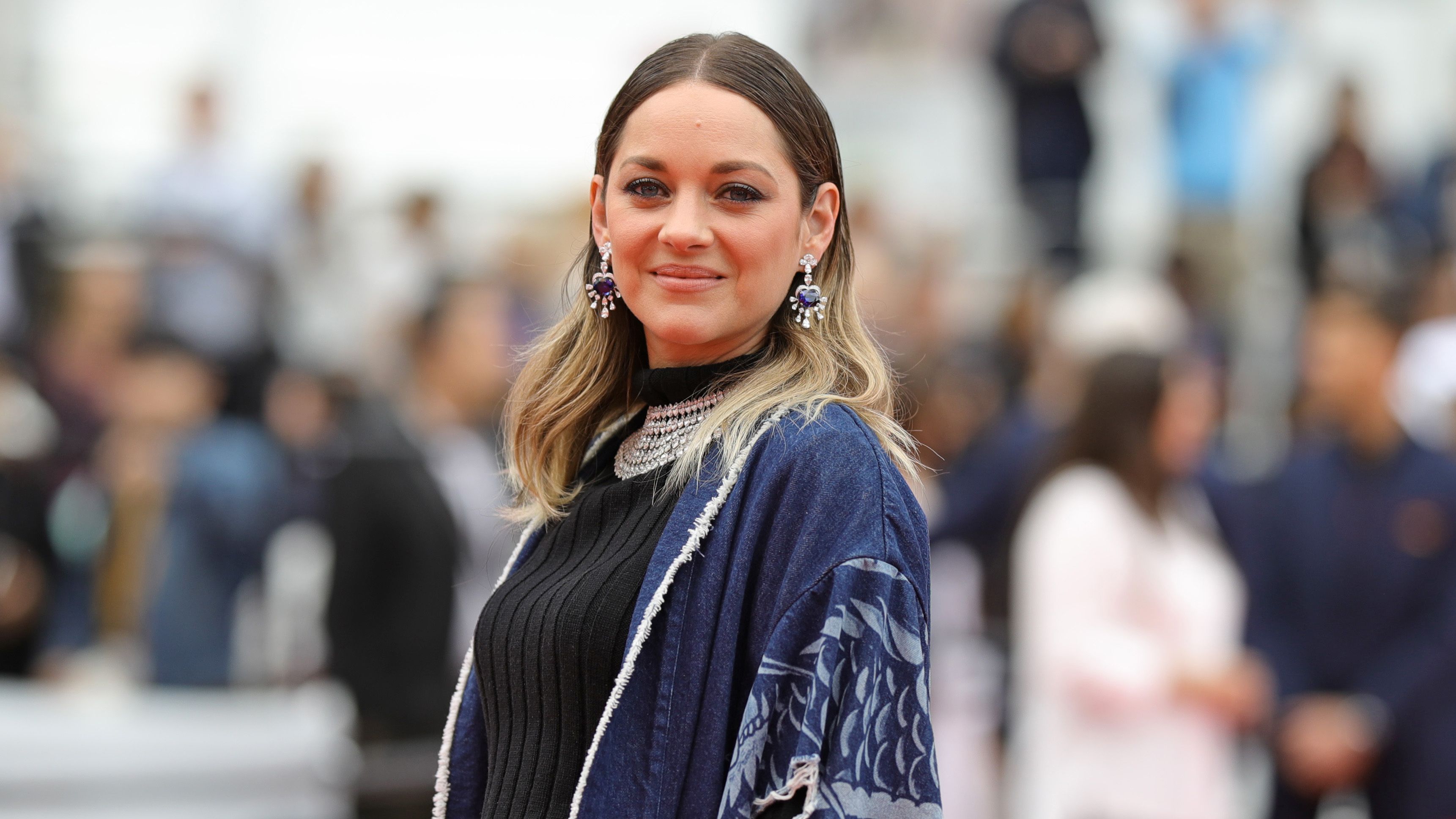 Marion Cotillard devient la nouvelle ambassadrice du parfum Chanel n°5