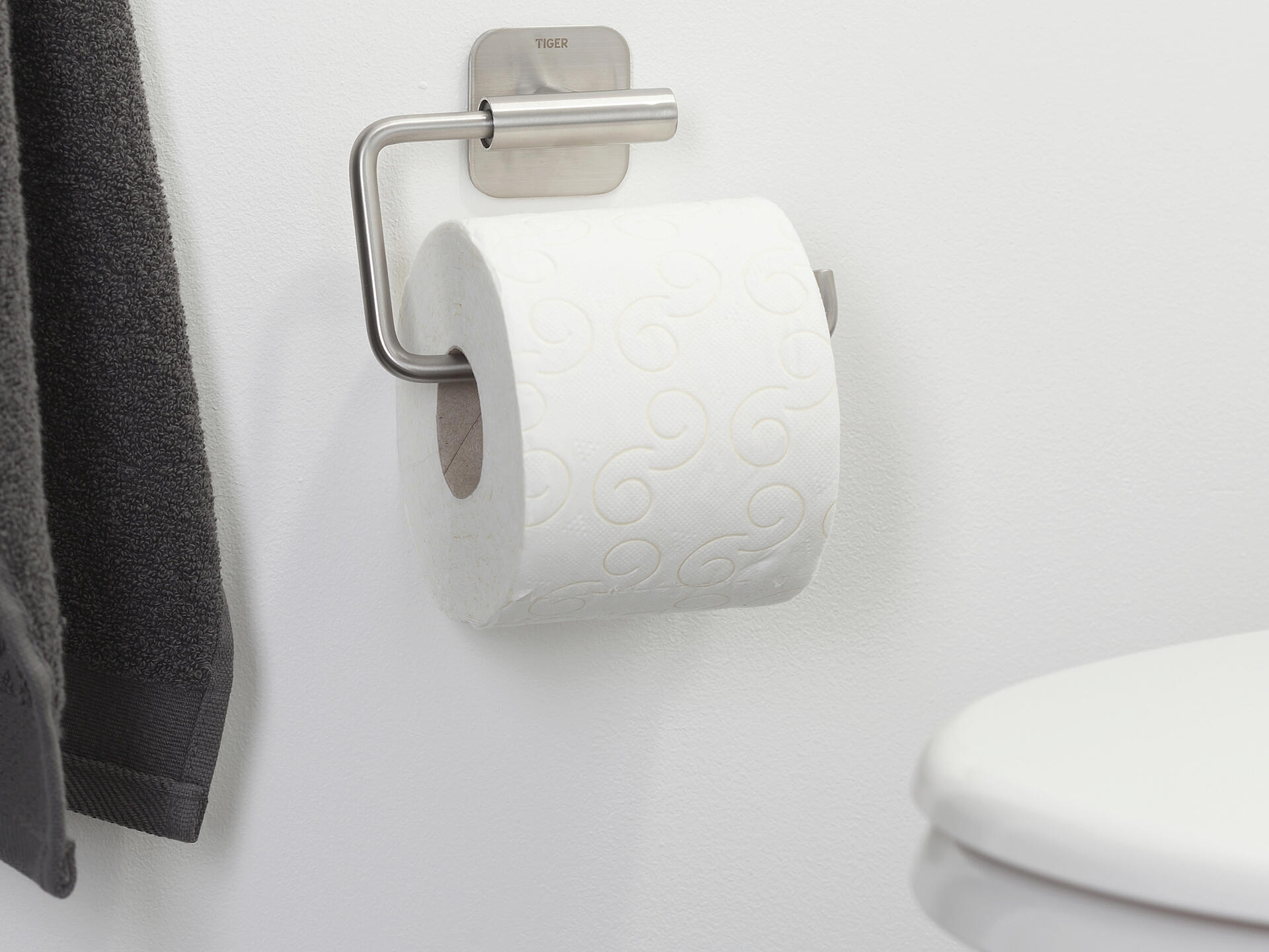 On sait enfin dans quel sens le rouleau de papier toilette doit être orienté