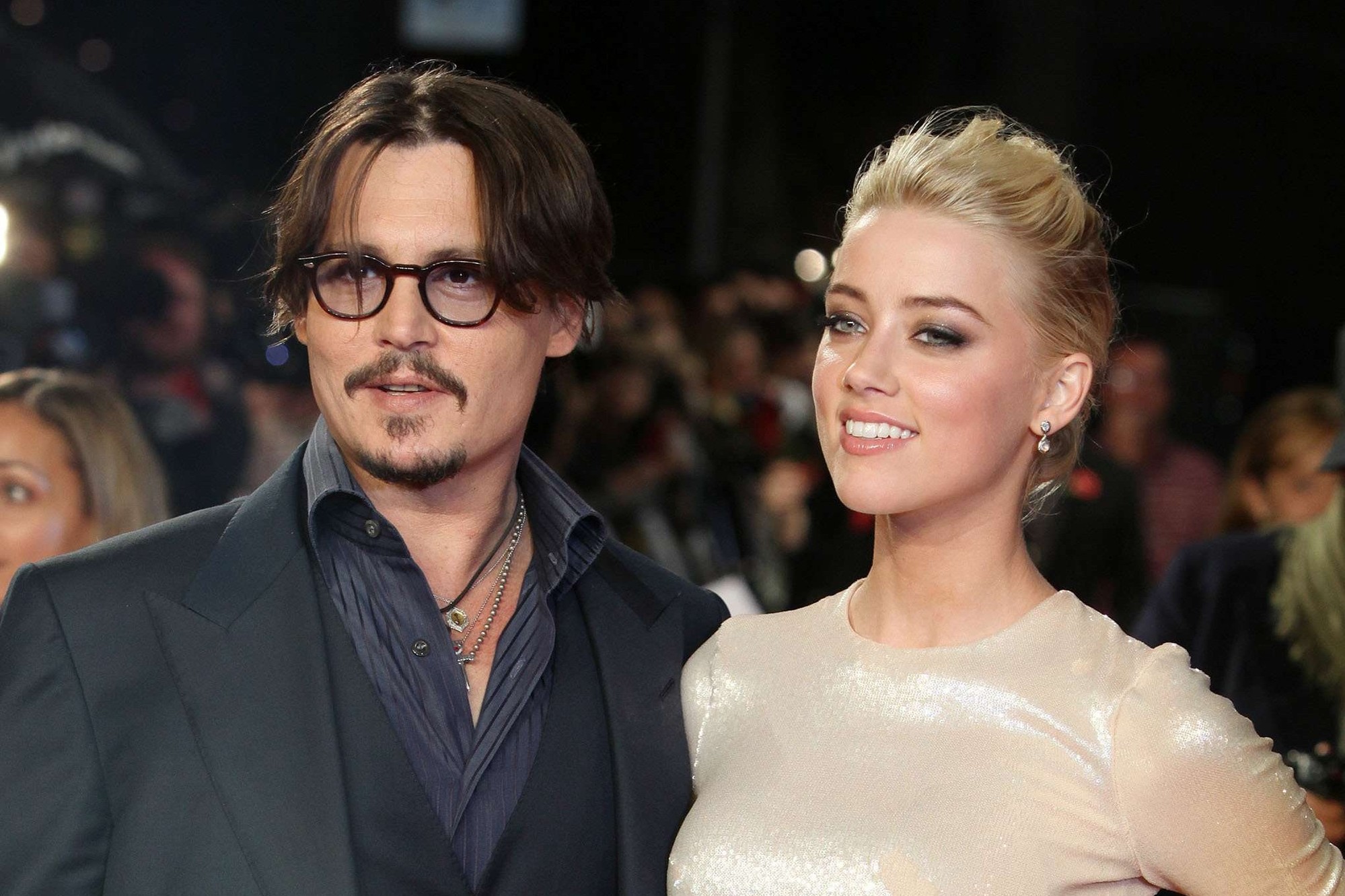 Pourquoi Harvey Weinstein a fait irruption dans le procès entre Johnny Depp et Amber Heard