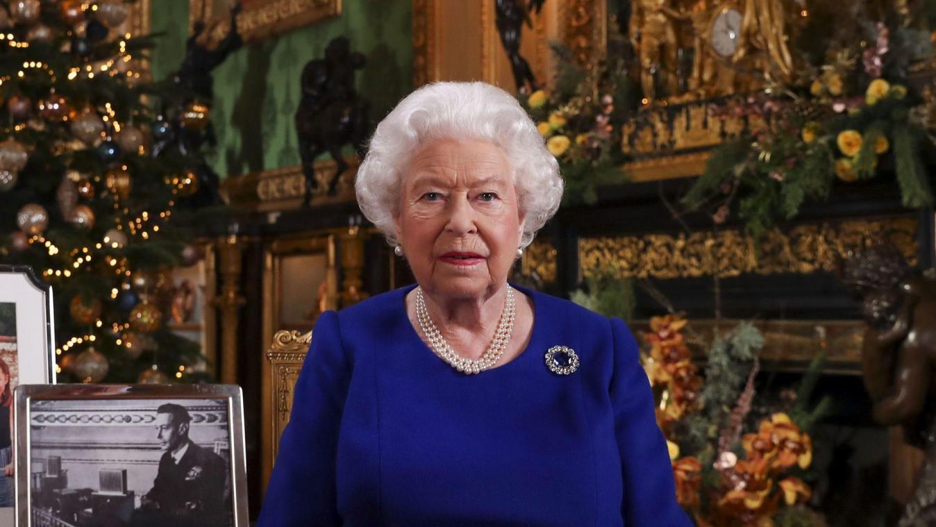 Elizabeth II bouleversée lors d'une messe en hommage au prince Philip : un cliché émouvant dévoilé