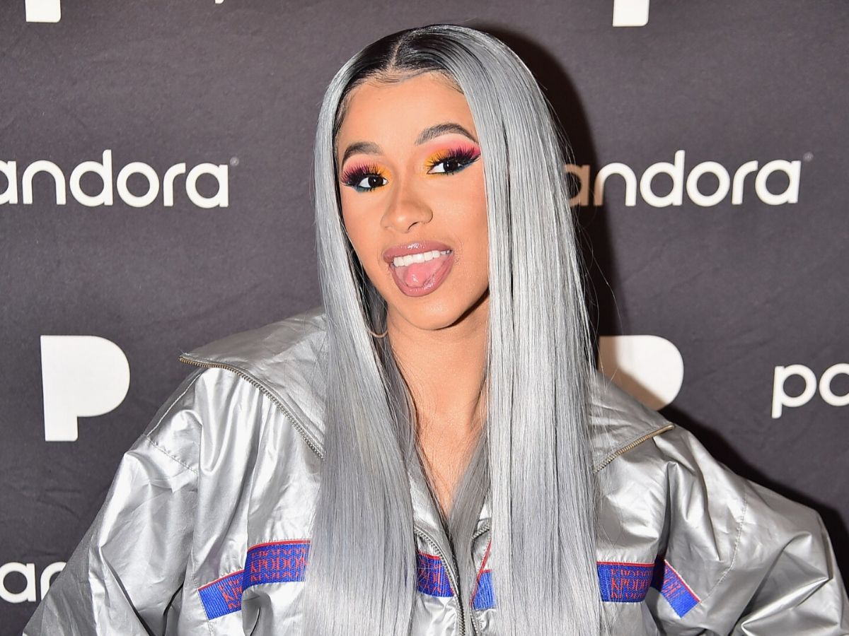 Cardi B se dévoile sans maquillage ni perruque sur Instagram