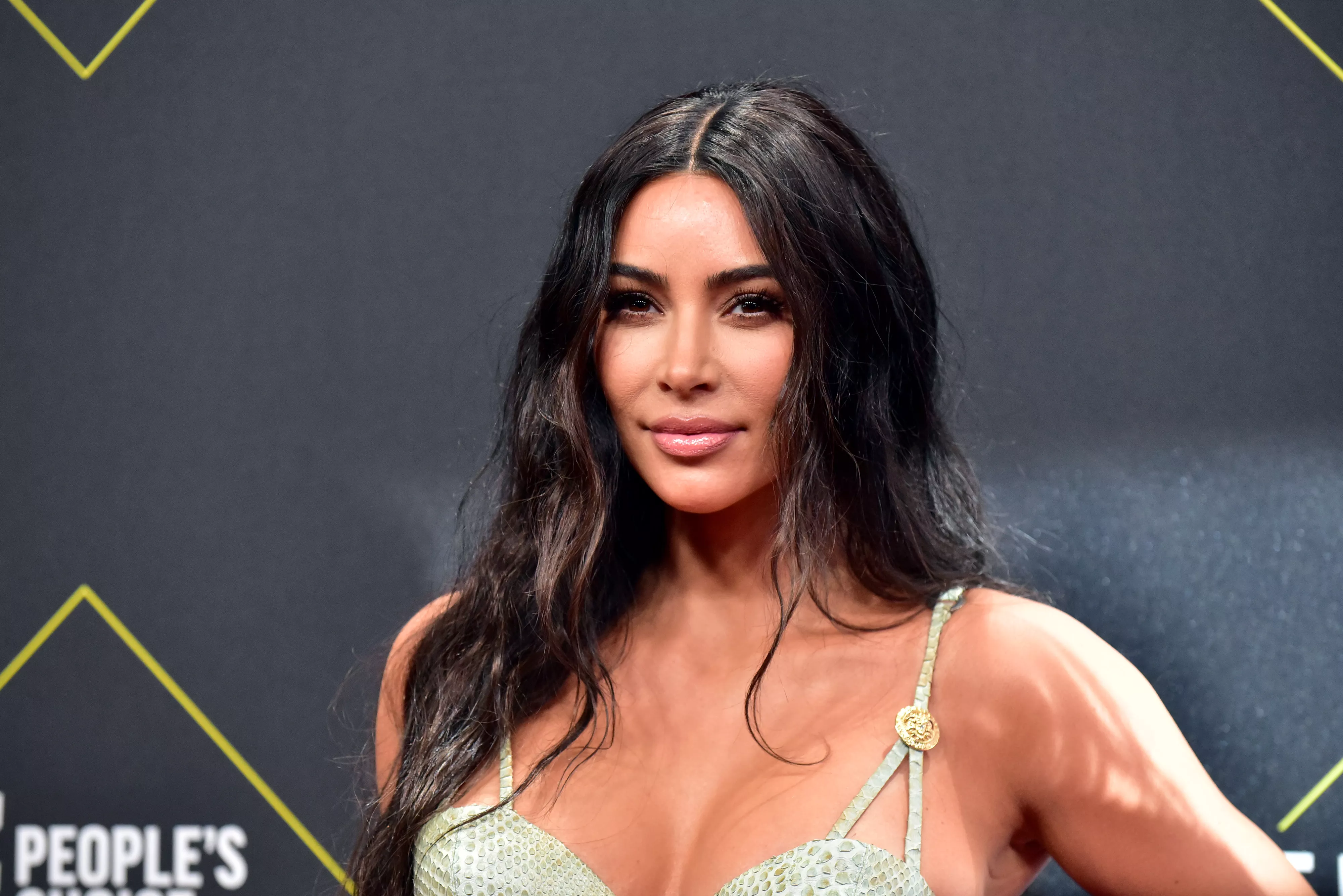 Coronavirus : Kim Kardashian violemment taclée après avoir demandé aux internautes de rester chez eux