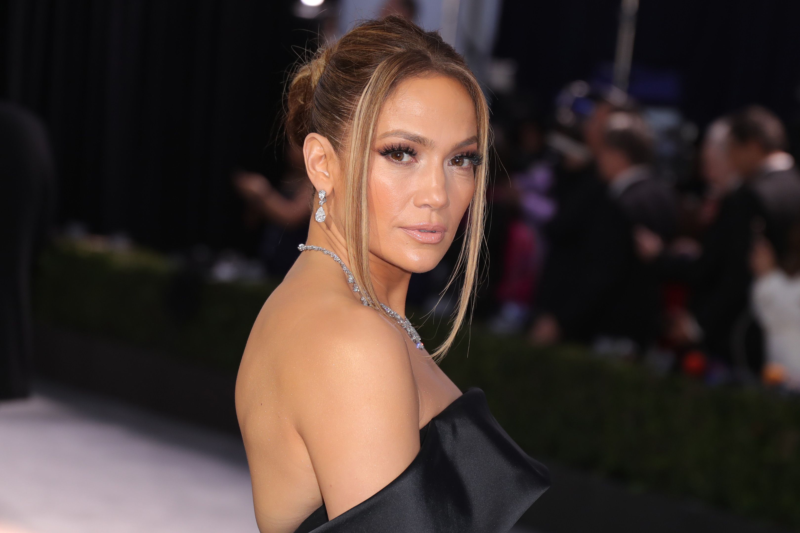 Jennifer Lopez en deuil, son premier amour est décédé