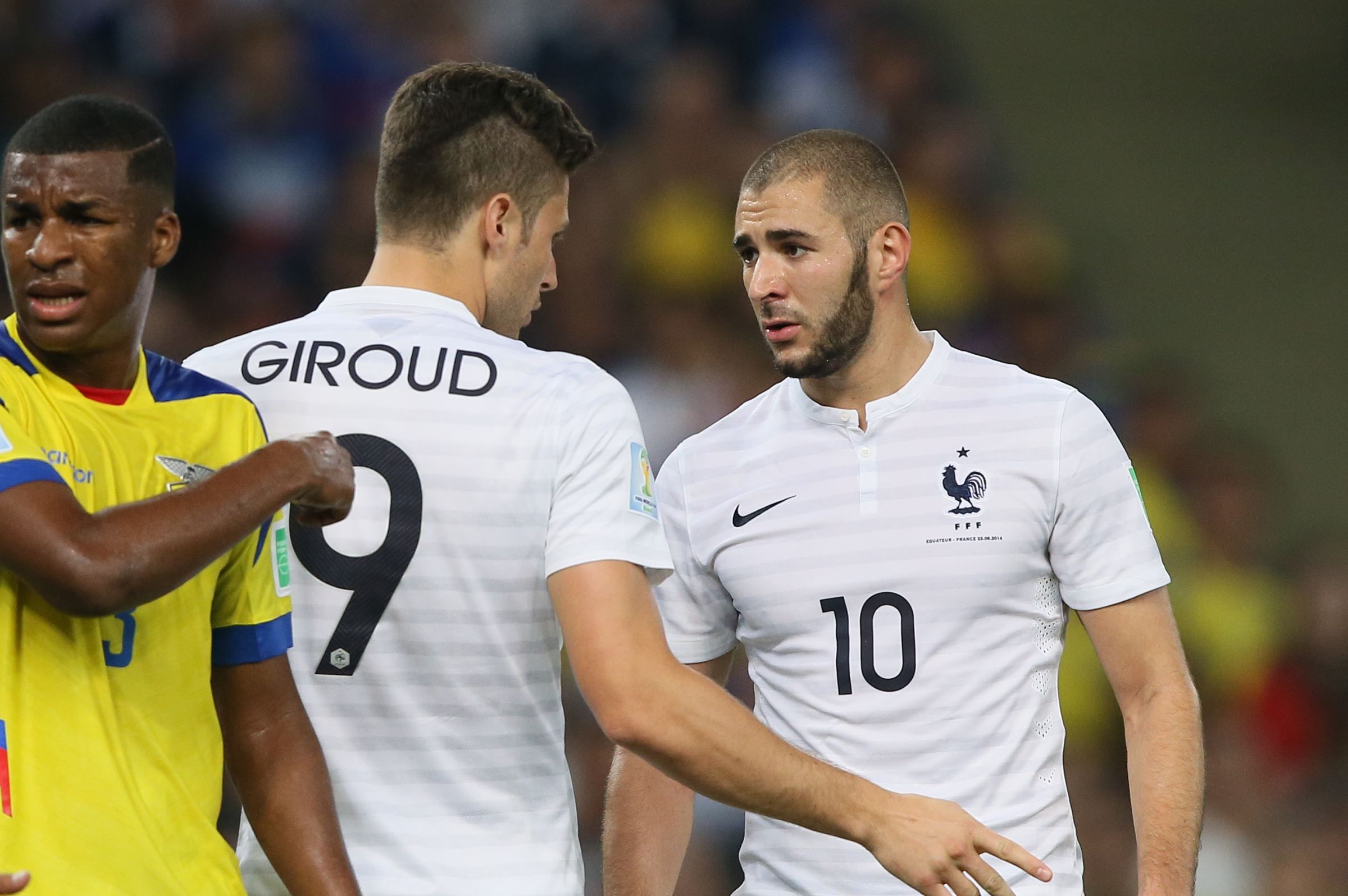 Karim Benzema tacle Olivier Giroud... et ça fait mal !