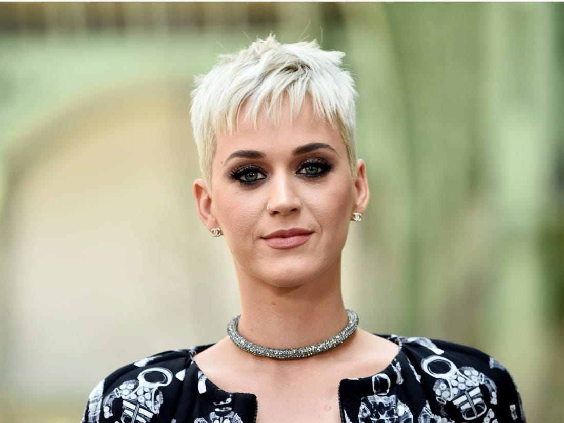 Katy Perry en deuil : La chanteuse a perdu sa grand-mère
