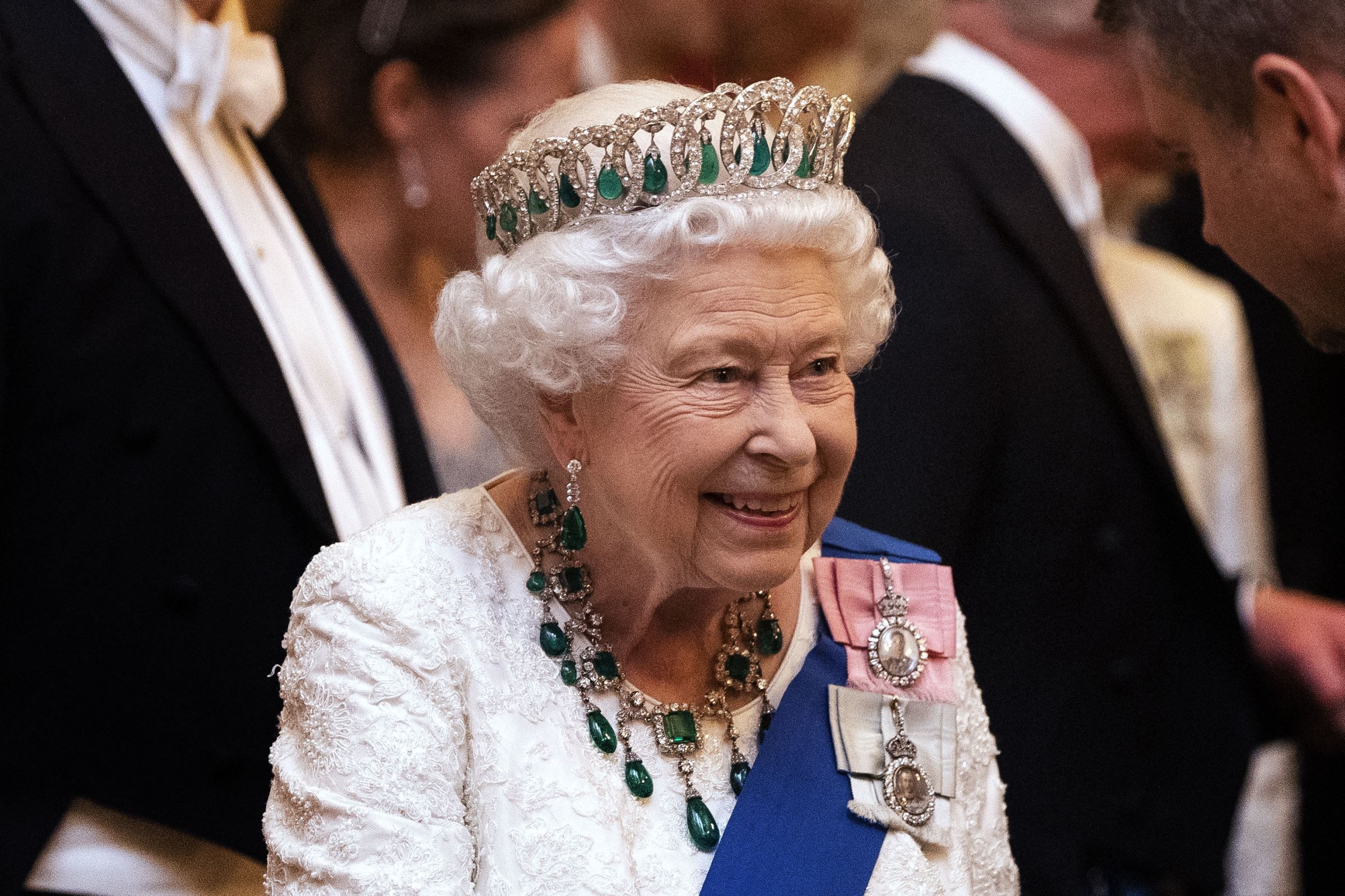 Le prince Charles touché par le Covid-19 : Qu'en est-il de la reine Elizabeth II ?