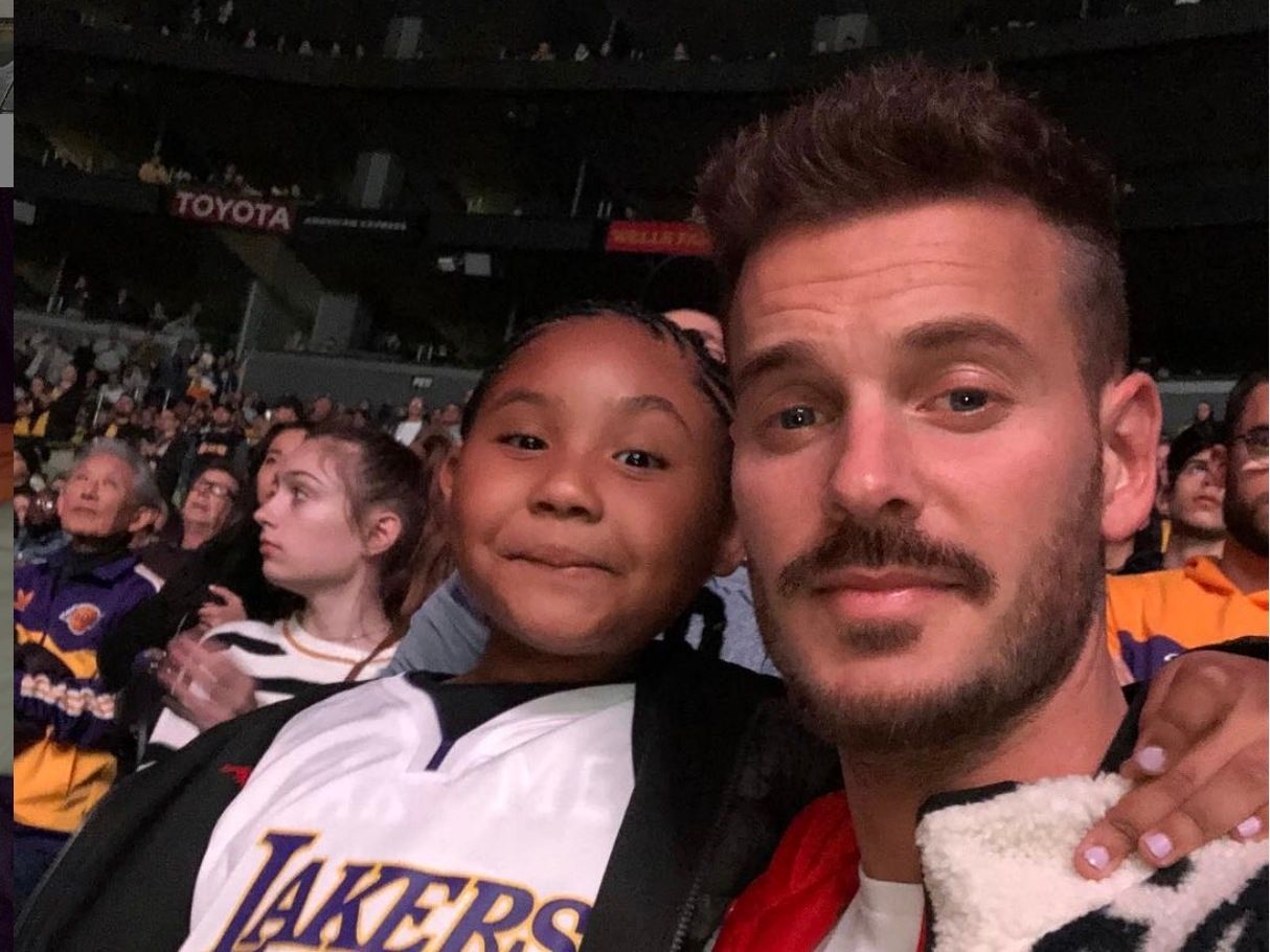 Matt Pokora : Quand sa belle-fille Violet... s'occupe de ses cheveux !