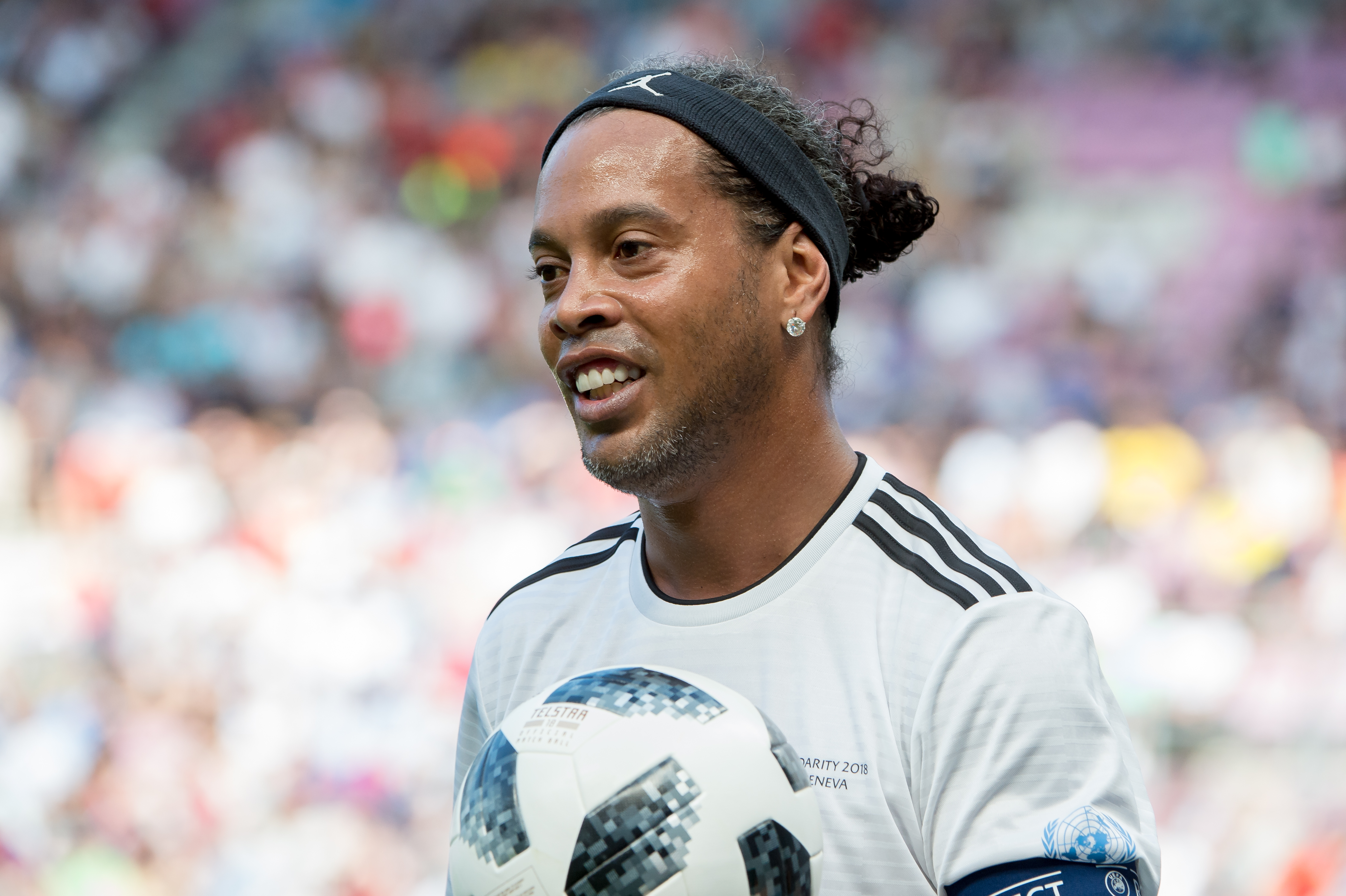 Ronaldinho : le comportement très surprenant de l'ancien footballeur en prison