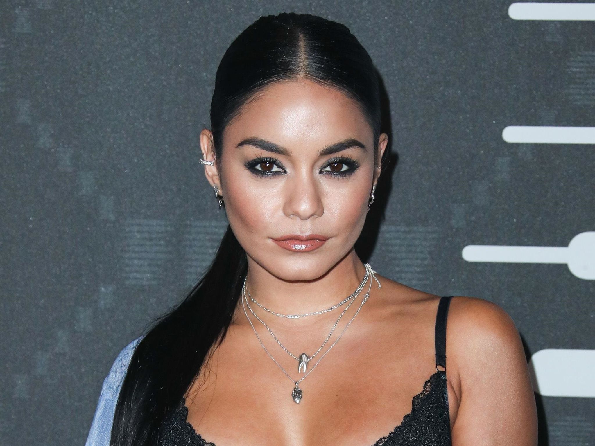 High School Musical : Quand Vanessa Hudgens reprend "Breaking Free"