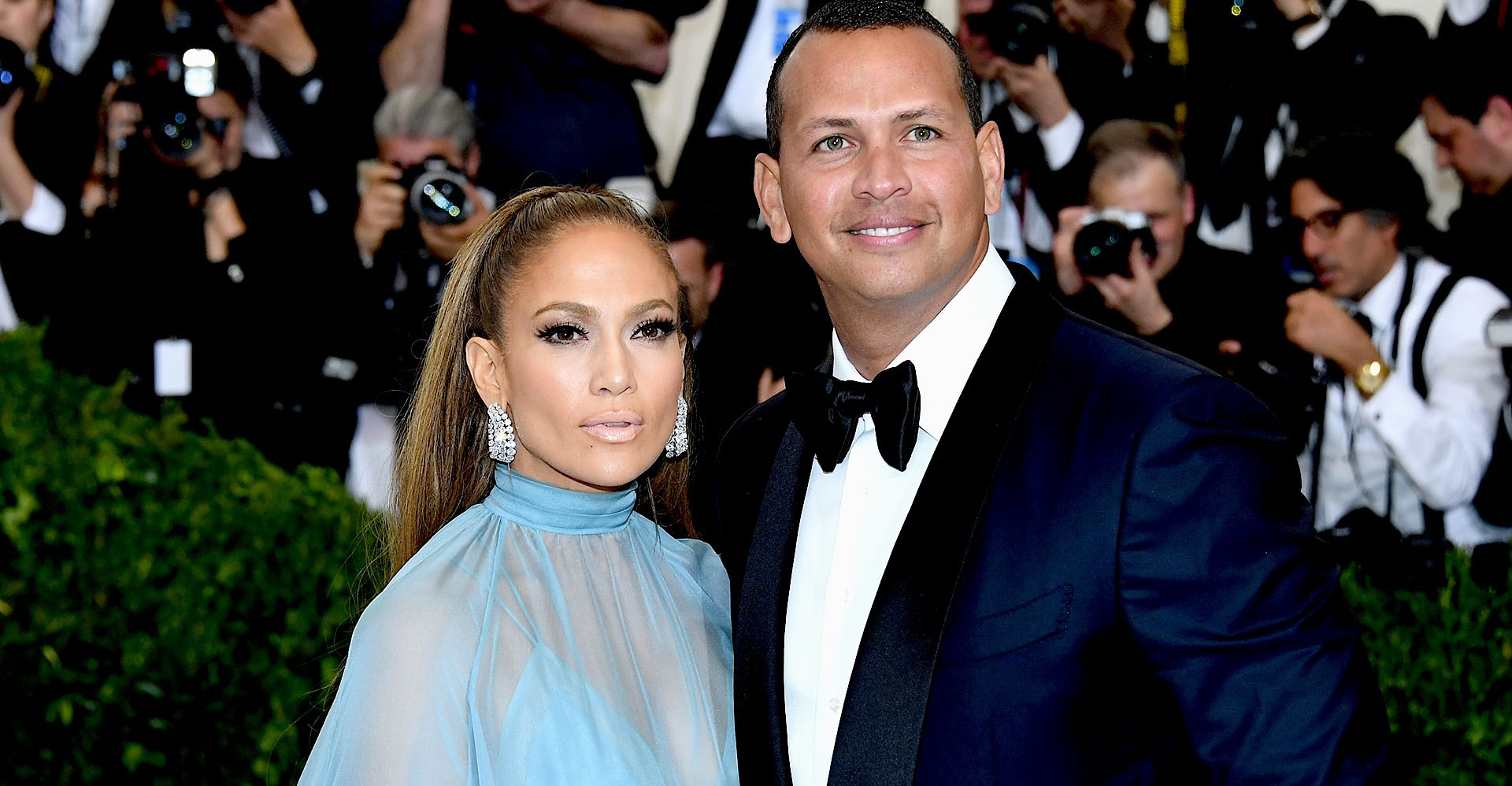 Jennifer Lopez forcée d'annuler son mariage avec Alex Rodriguez