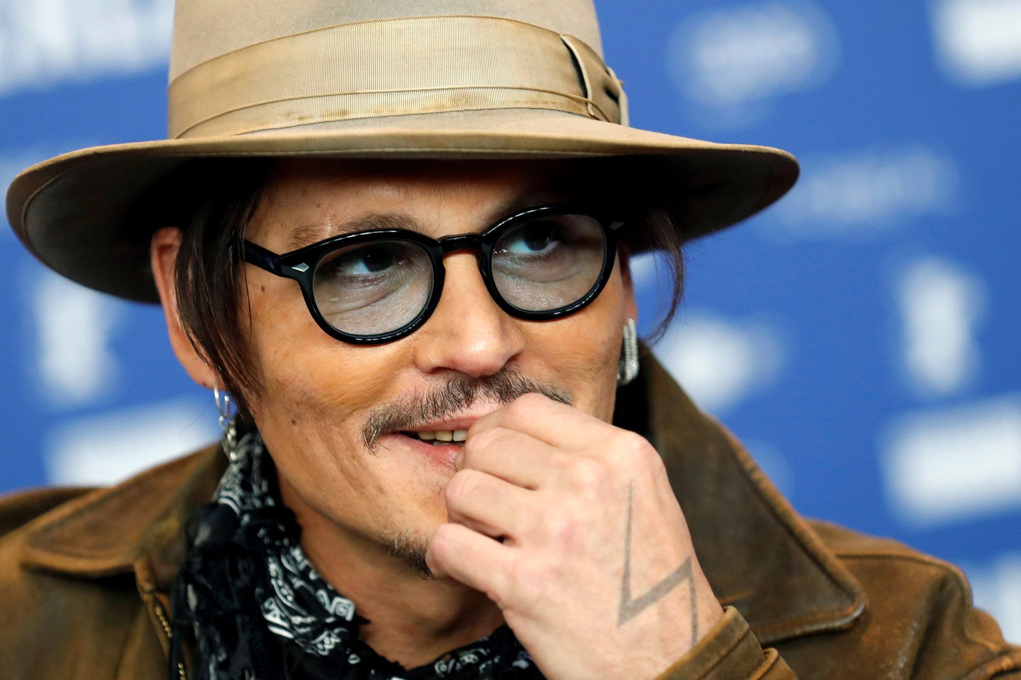 Johnny Depp : Pour ses débuts sur Instagram, il fait déjà le buzz !