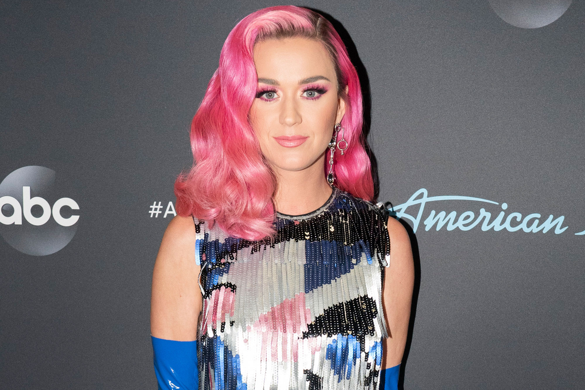 Katy Perry enceinte : Cette frustration provoquée par le confinement