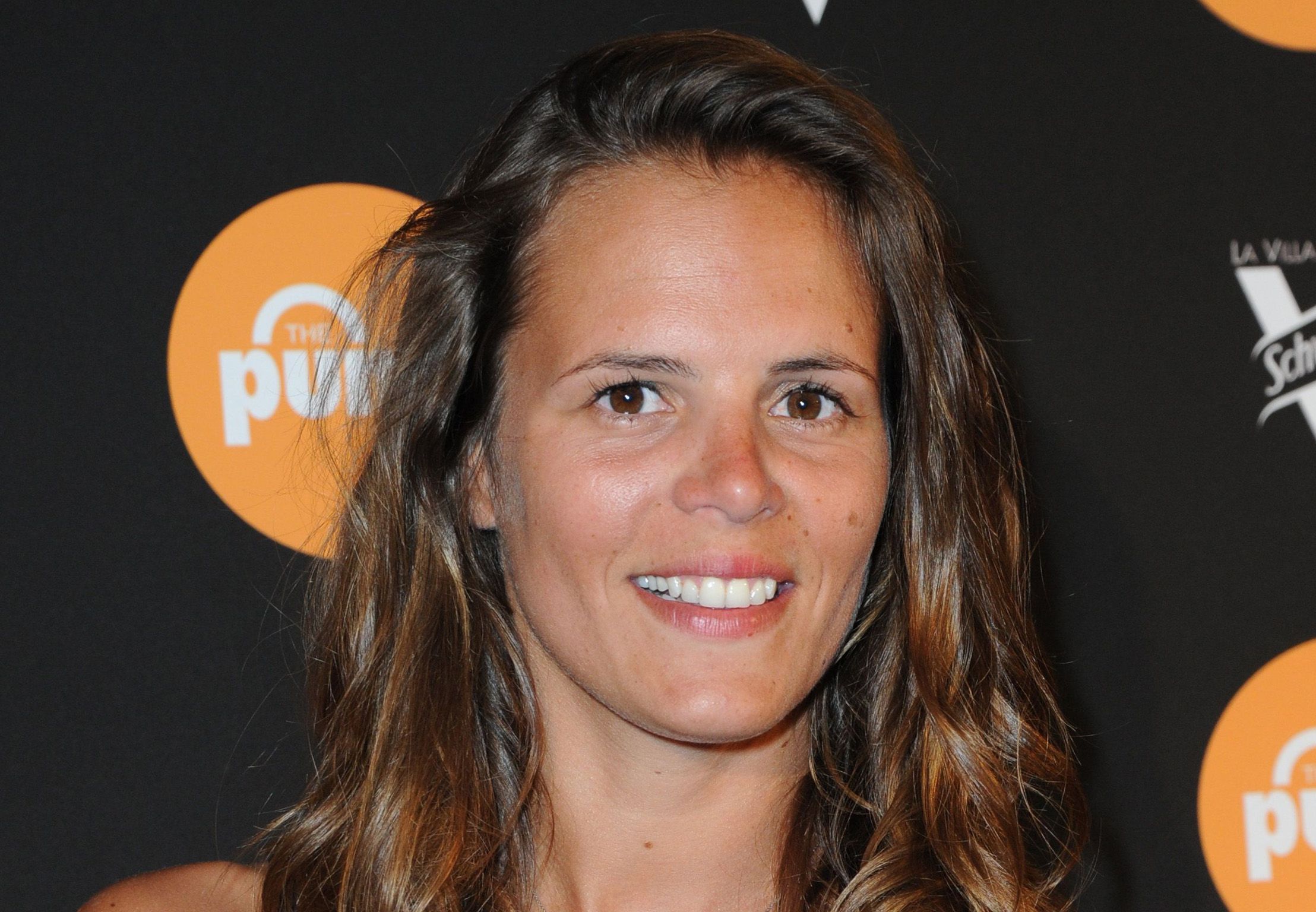 Laure Manaudou confinée : Son cadeau un peu spécial pour les 10 ans de sa fille