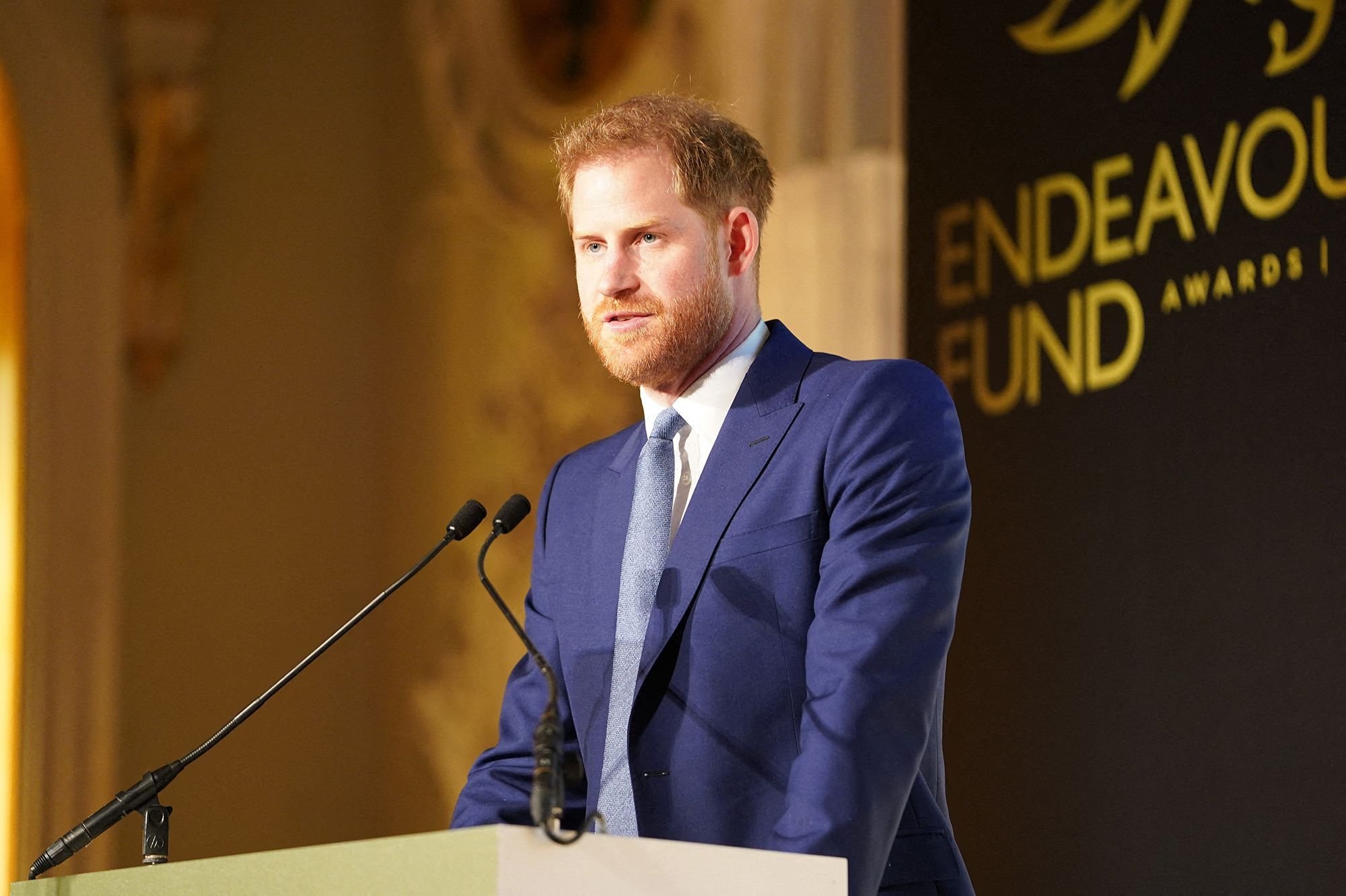 Le prince Harry n’est pas &quot;le plus malin de la planète&quot;, un ex collaborateur le clashe