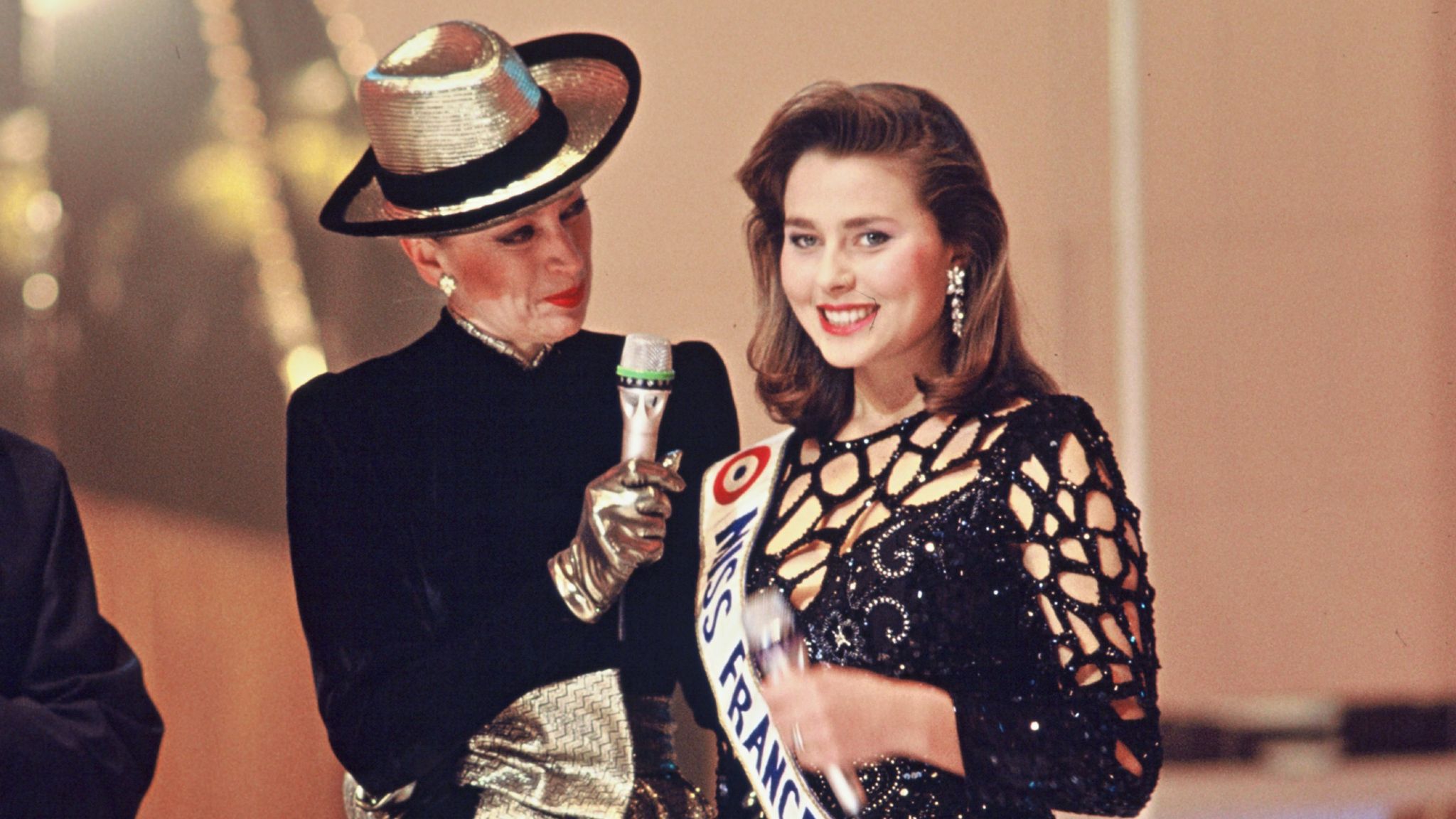 Miss France 1989 : Peggy Zlotkowski revient sur son évanouissement lors de son élection