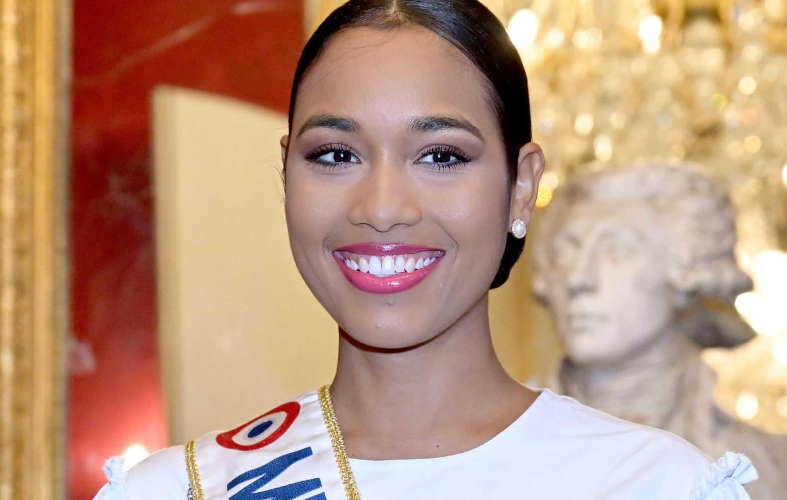 Miss France 2020 : Quand Clémence Botino se transforme... en prof d'histoire !