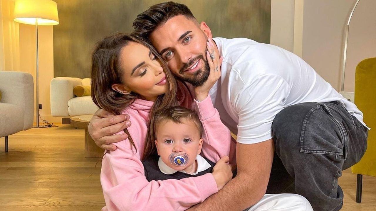  Nabilla en famille @Instagram