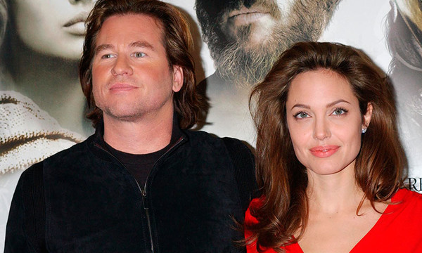 Val Kilmer évoque sa romance secrète avec Angelina Jolie