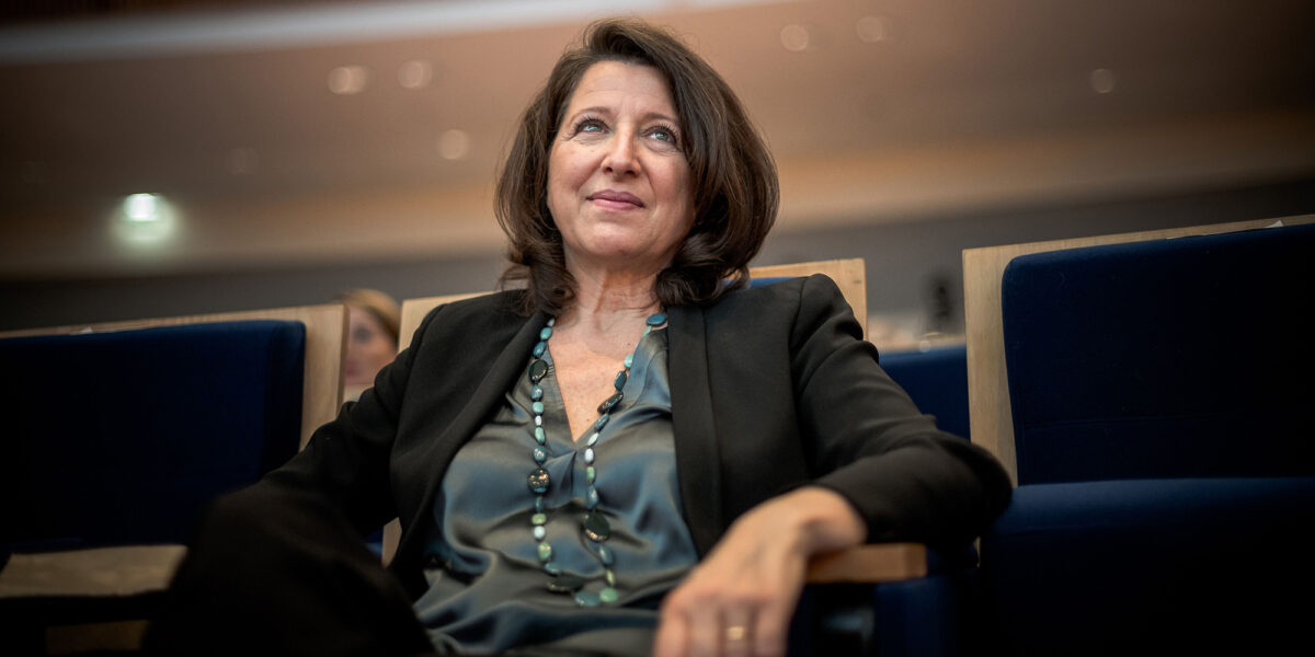 Agnès Buzyn  révèle avoir été agressée physiquement