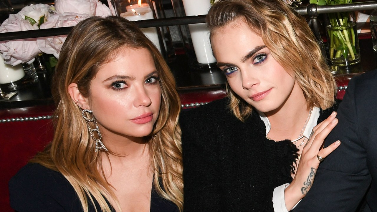 Ashley Benson critiquée : Son ex Cara Delevingne prend sa défense !